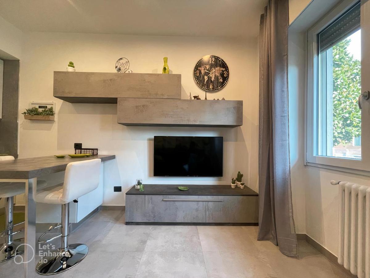 R39 Modern Apartment With Private Parking Mailand Exterior foto